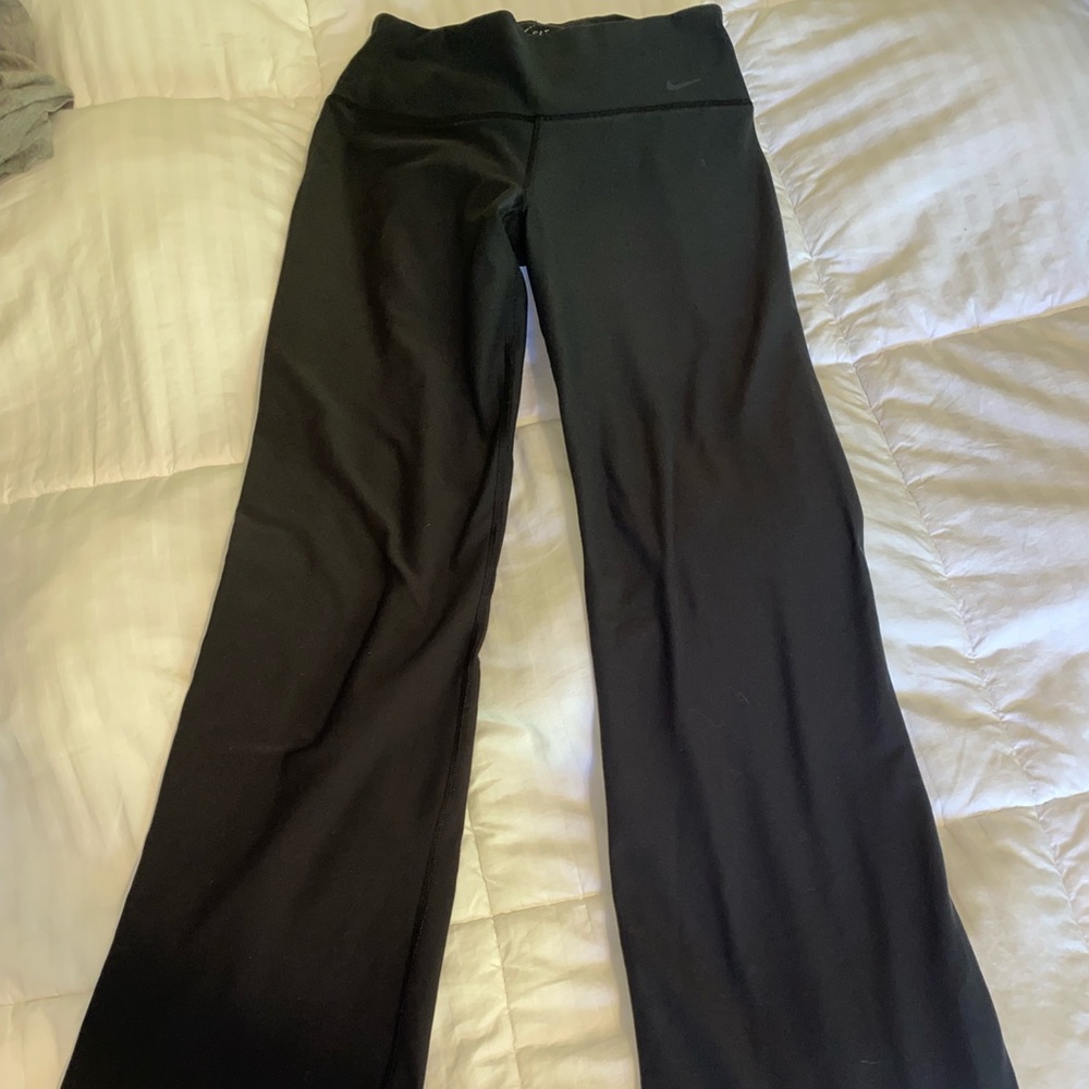 Black Nike dry fit yoga pant wide leg size SMALL